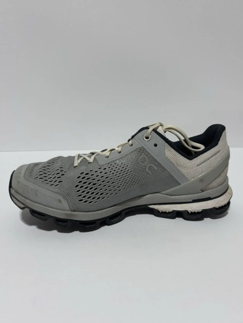 On Women’s Cloudsurfer Running Shoes Glacier Grey, Size 8 M